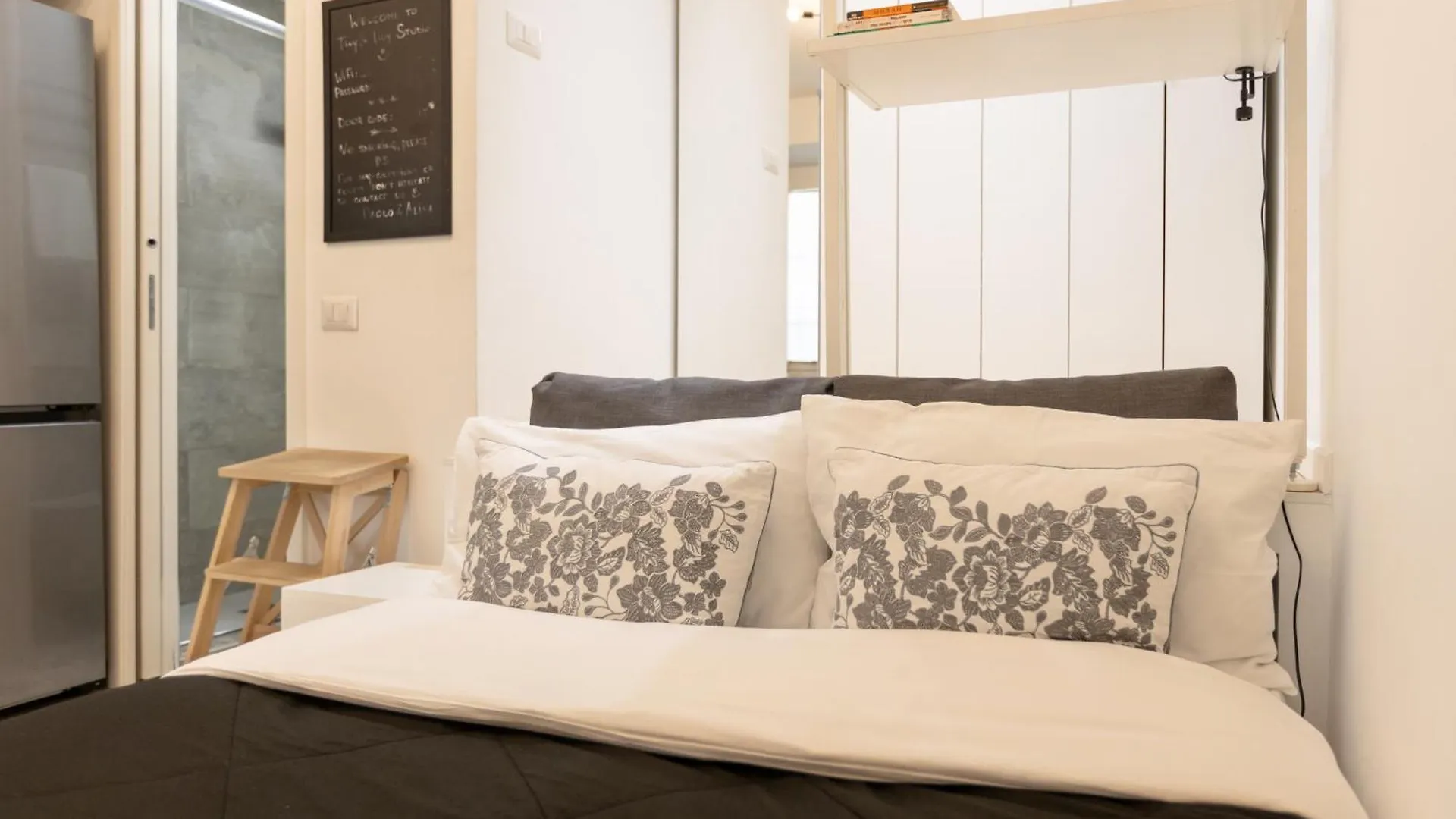 Apartamento Tiny & Tidy Studio In The Key Area Of Milán