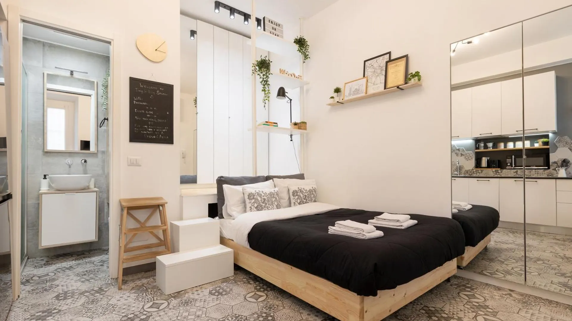 Tiny & Tidy Studio In The Key Area Of Milán Italia