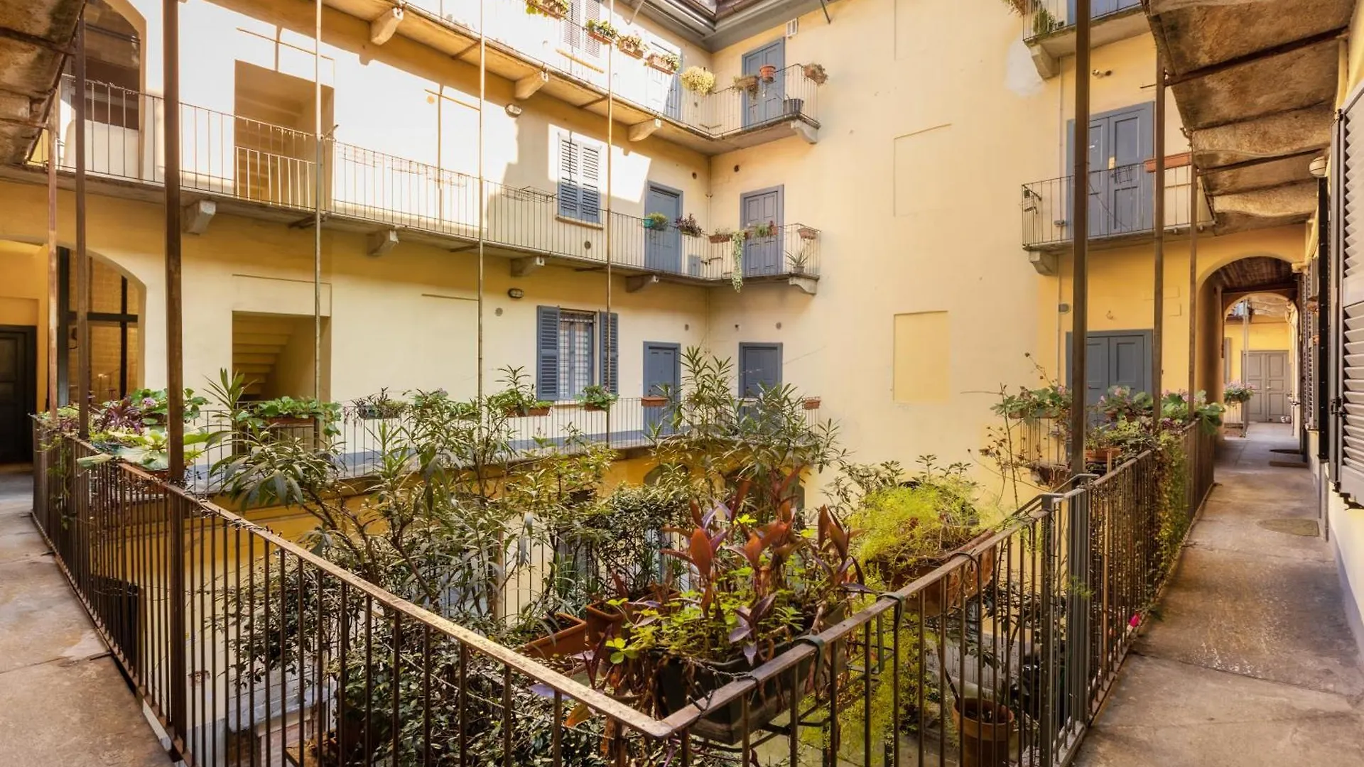Apartamento Tiny & Tidy Studio In The Key Area Of Milán Italia